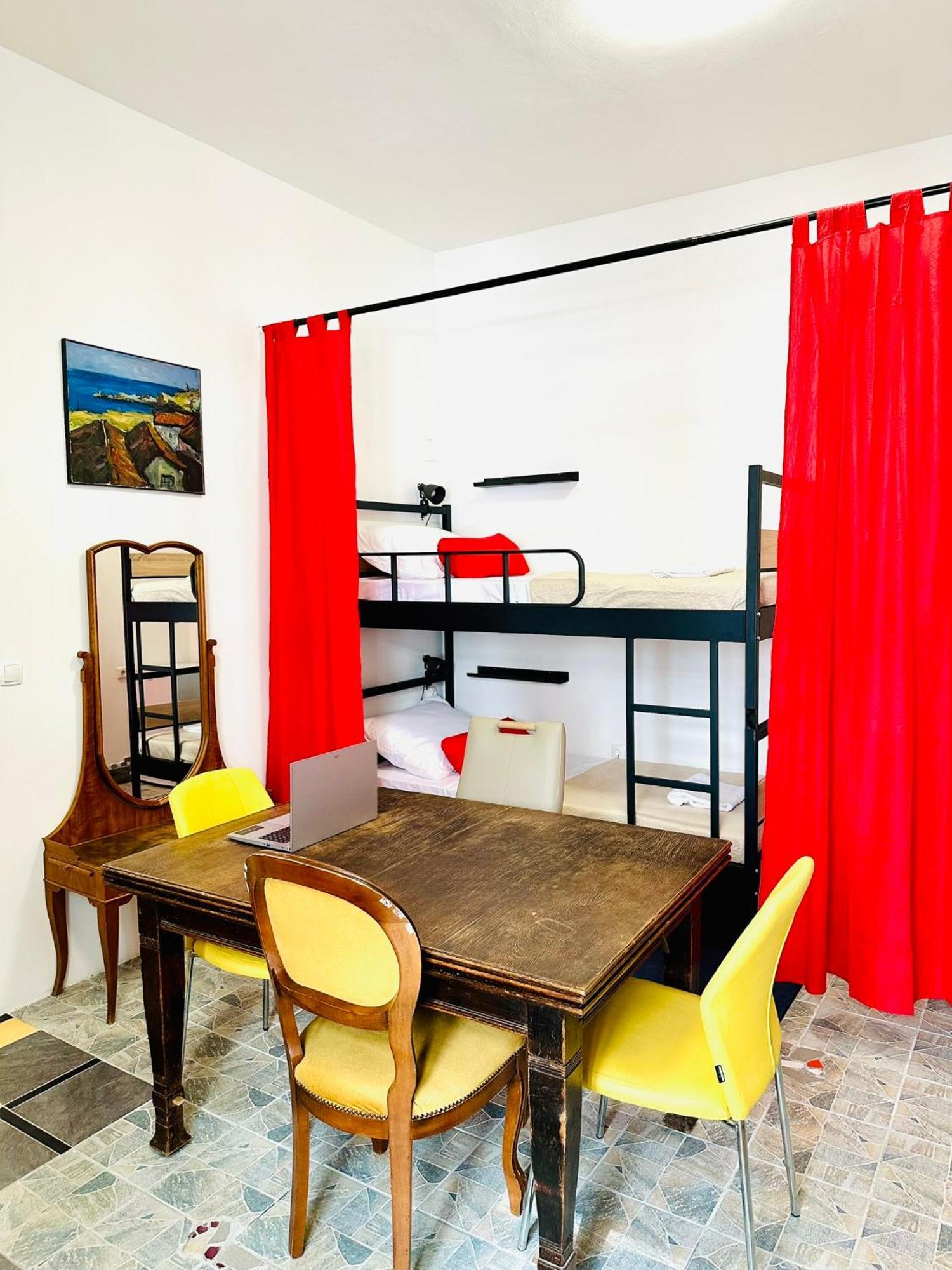 Hostel Art & Joy Пула Екстер'єр фото